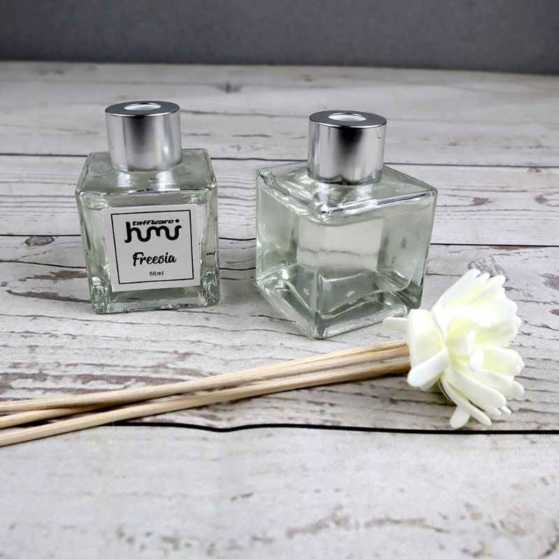 Parfum Pengharum Ruangan Aromatherapy Diffuser Reed Rattan Stick 50ml-Freesia