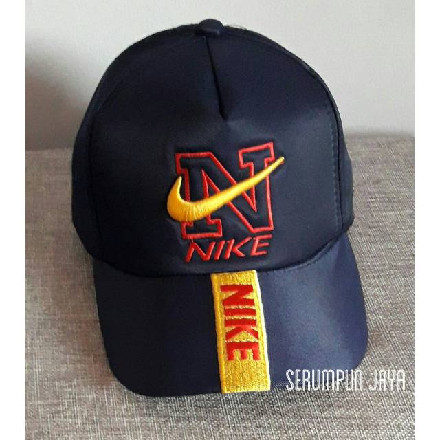 TOPI SANTAI PRIA DISTRO BRANDED N I K E