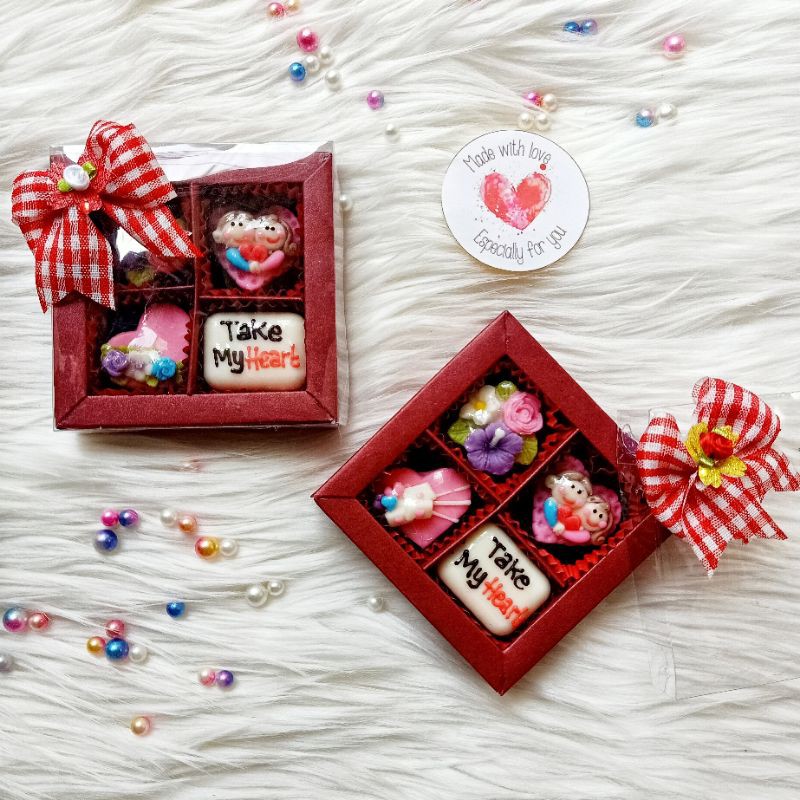 

(min order 2 pcs)kado coklat valentine isi 4 untuk hadiah pacar sahabat valday