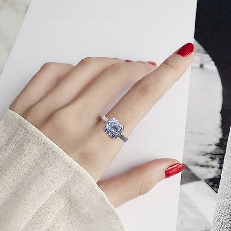 Fancyqube 2021 Cincin Kristal Cubic Zirconia Bentuk Persegi Untuk Wanita