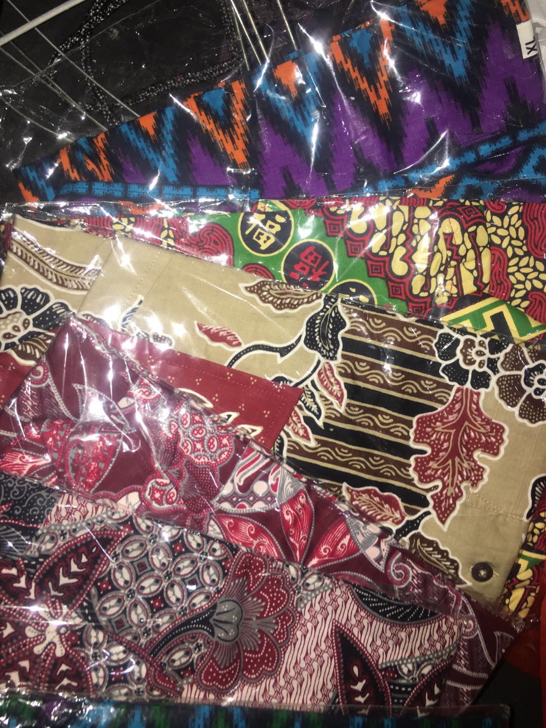 Pradawita Batik Kemeja Slim Fit Aster 4b-merah