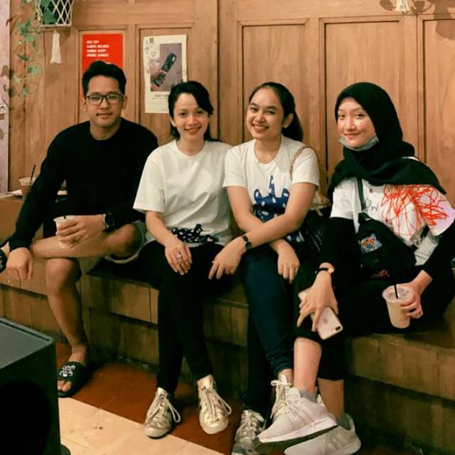 mqd78pclv4rkc70u4wfuvcqrjilh