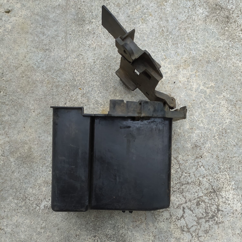 box aki tempat aki honda astrea grand original