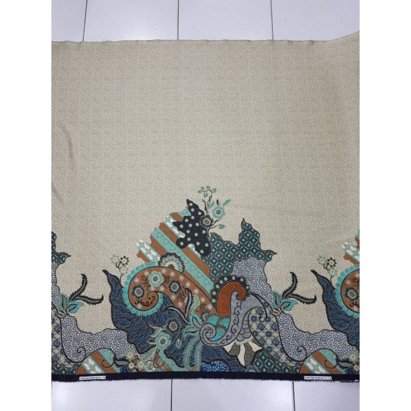 Kain batik sutra halus #53 / batik silky / batik pola