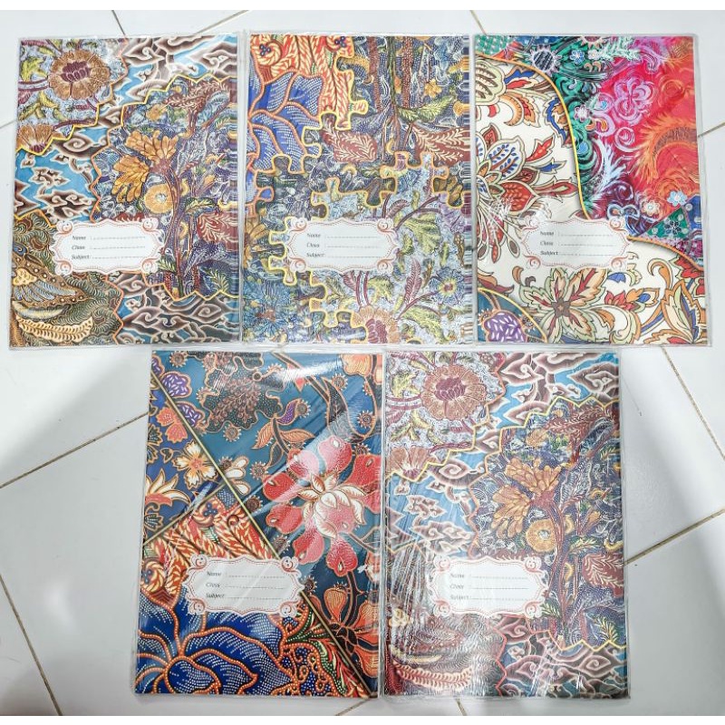 

Sampul Kertas Coklat Batik Tebal Ukuran BOXY Polos/Motif/Campus