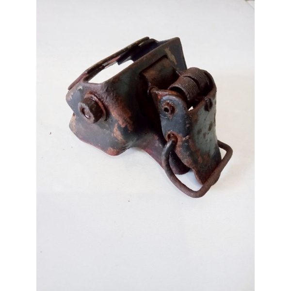 Kunci jok Yamaha V75