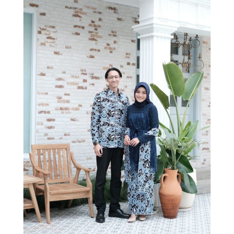 kebaya wisuda kebaya tunangan kebaya modern couple keluarga kebaya brokat couple kebaya