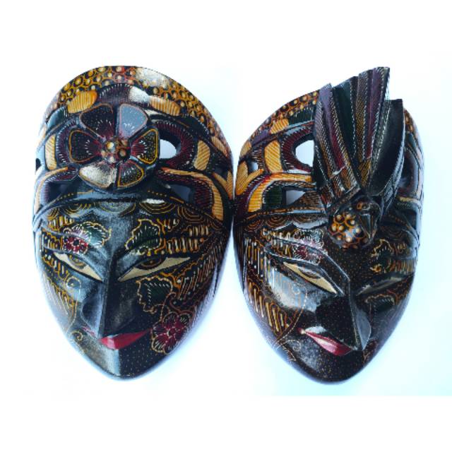 Satu Set Topeng Rama Shinta Batik Karawang