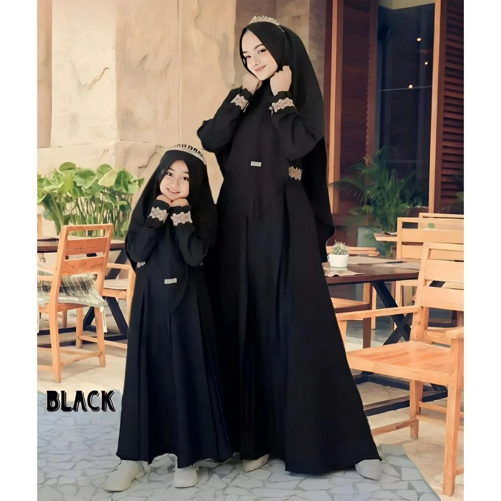 GAMIS COUPLE KIRANA MOM KIDS CEURTY APK RENDA FREE KHIMAR BUSUI MOM LD 115 CM PJ 138 CM KIDS USIA 12 TAHUN LD 95 CM PJ 105 CM COUPLE IBU DAN ANAK PREMPUAN MUSLIM MODERN GAMIS COUPLE IBU DAN ANAK PREMPUAN TERBARU 2023 DRESS COUPLE HITAM IBU DAN ANAK