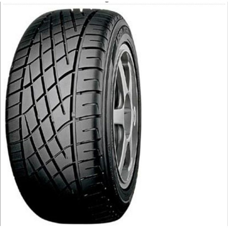 Ban Yokohama 235/45 R17