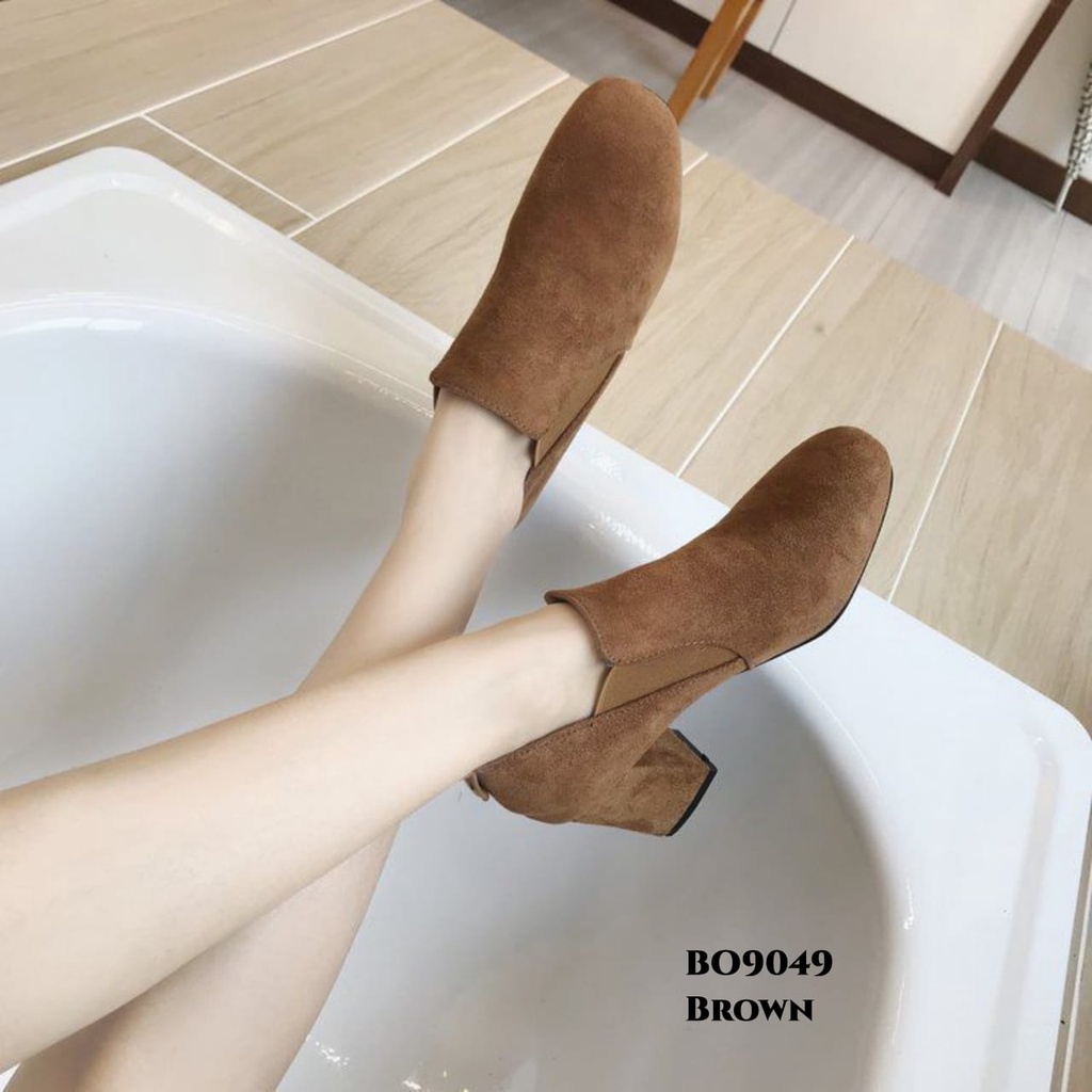 WYN SEPATU BOOTS FLAT KOREA BO9049