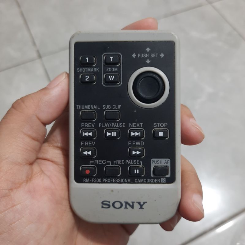 REMOTE REMOT CAMCORDER SONY RM-F300 ORIGINAL ASLI