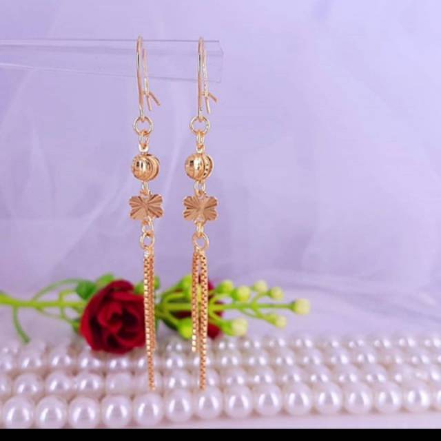 Anting jurai bunga