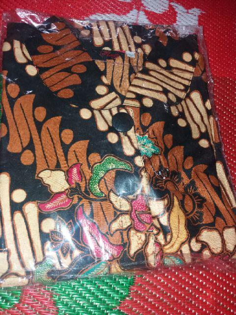 Tunik Batik Kode 501 Kancing Depan Krah Dk Tangan 7/8 Bhn Katun Batik Mataram By Ratoe Modern