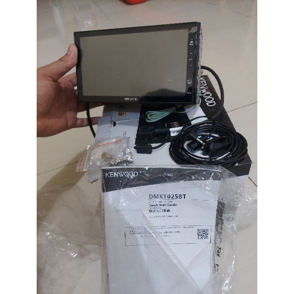 Headunit Kenwood DMX1025BT