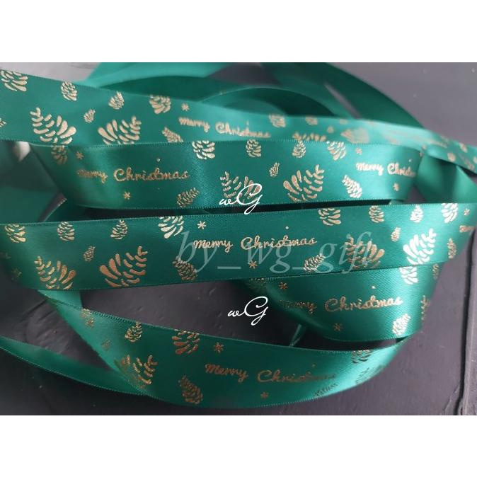 

Premium Product!!! Pita Natal Christmas - Satin - Merah / Hijau - Emboss D; Panjang 25 Yd - Paling Dicari