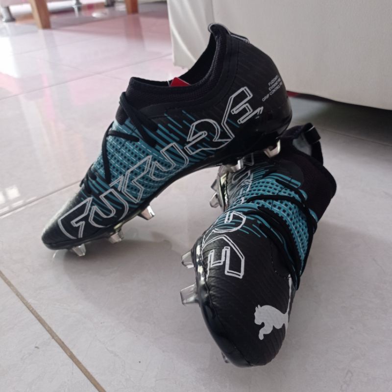 SRPATU BOLA SEMI BOOT PUMA FUTURE Z SEPATU BOLA MURAH SEPATU BOLA PREMIUM