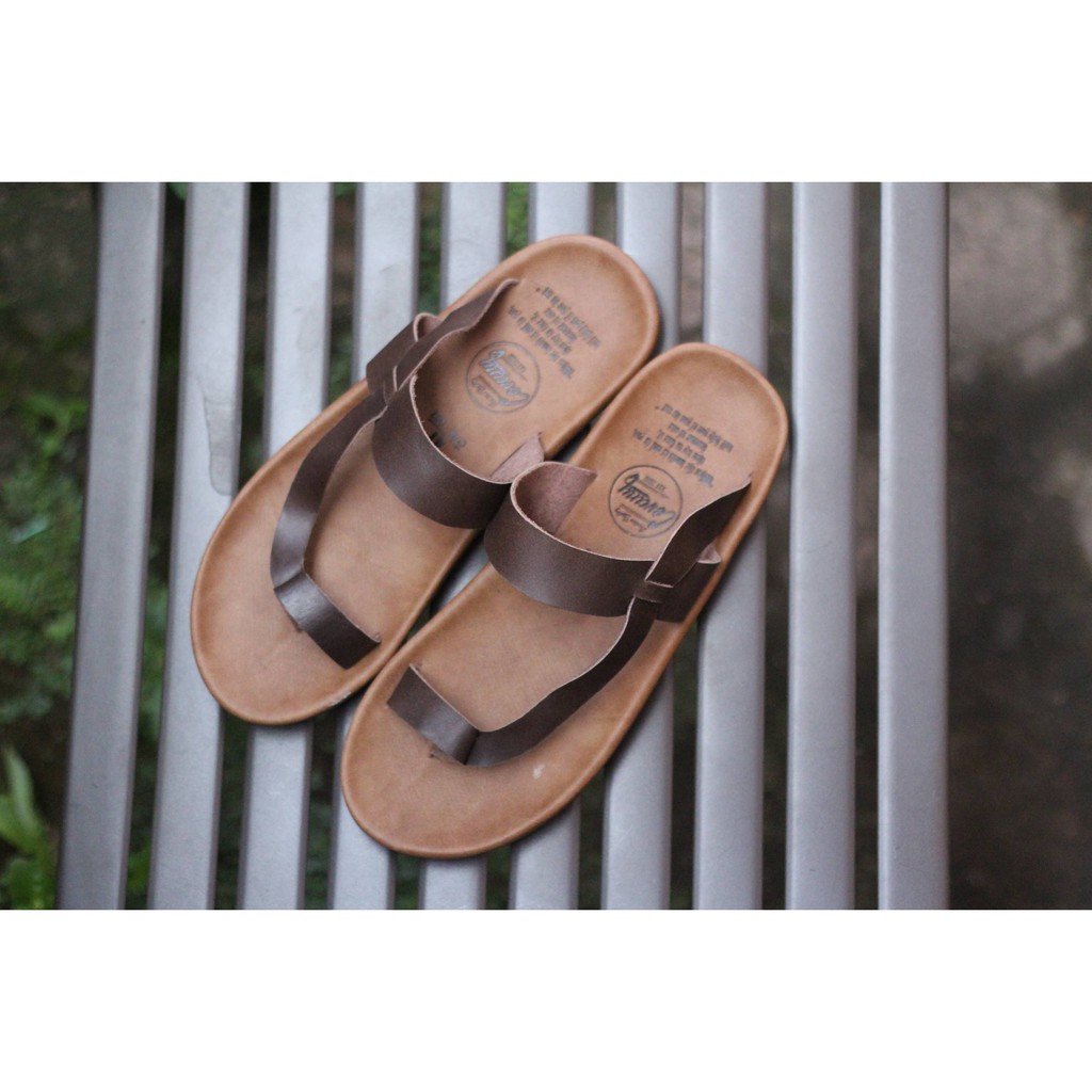 Sendal Pria Jepit Termurah Bahan Kulit Cevany Impulse Terlaris Coklat Tan Hitam Size 39 Sampai 43