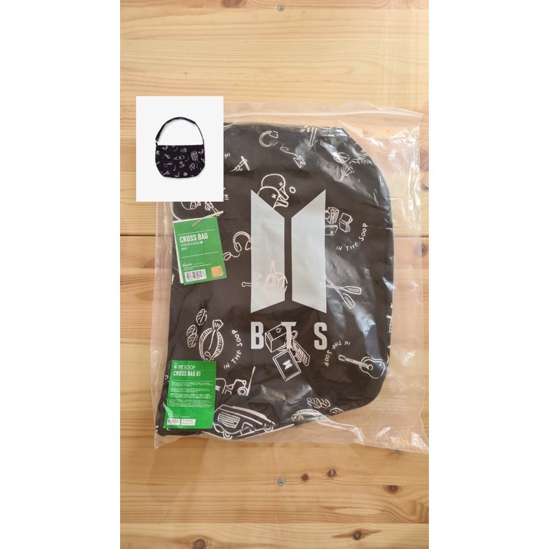 READY STOCK OFFICIAL CROSSBAG IN THE SOOP BTS