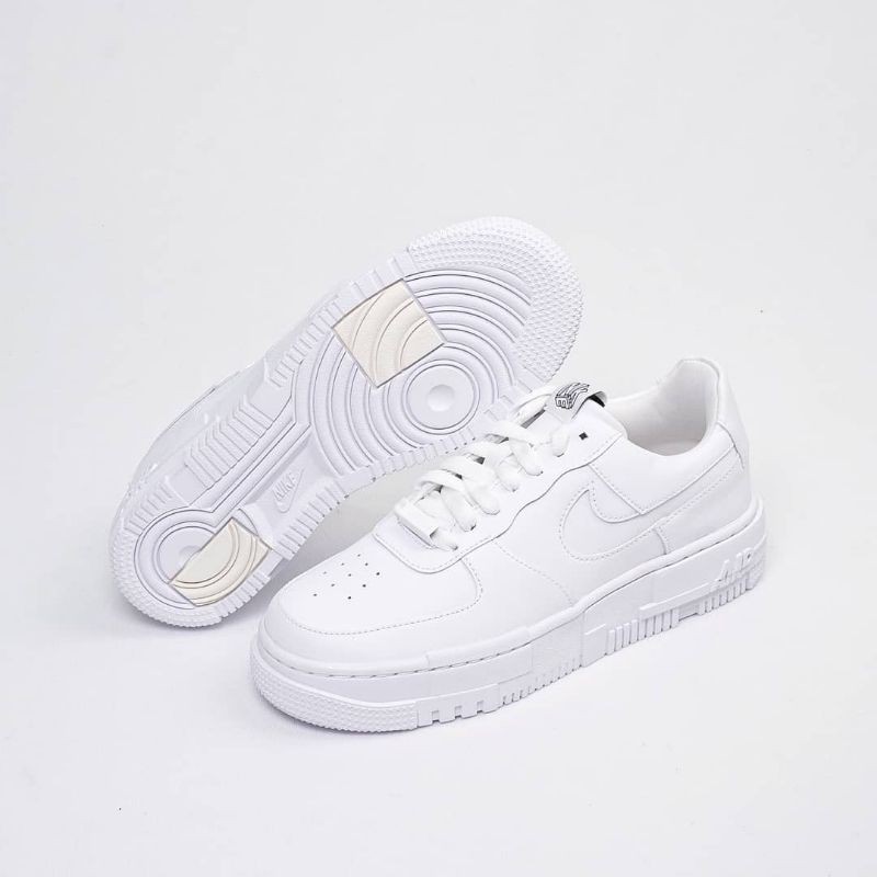 NIKE AIR FORCE 1 LOW PIXEL WHITE BNIB RESMI