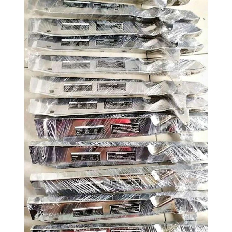 Ketengkes keteng tutup rantai honda win win100 besi krom