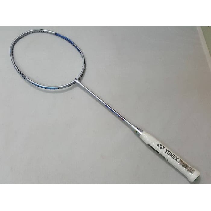 Raket Badminton Yonex Duora 77 LCW 