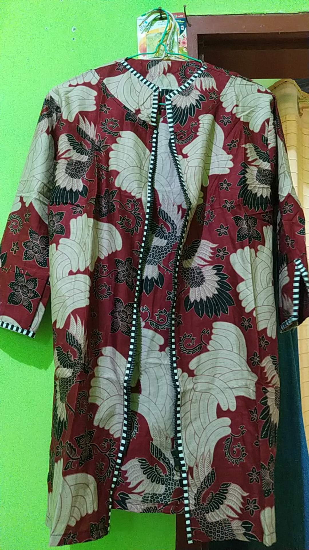 Atasan Batik Dolby Dolbi Dobby Doby Tenun Sutra Tulis Halus Katun Atbm Baron ,sarombit Atasan