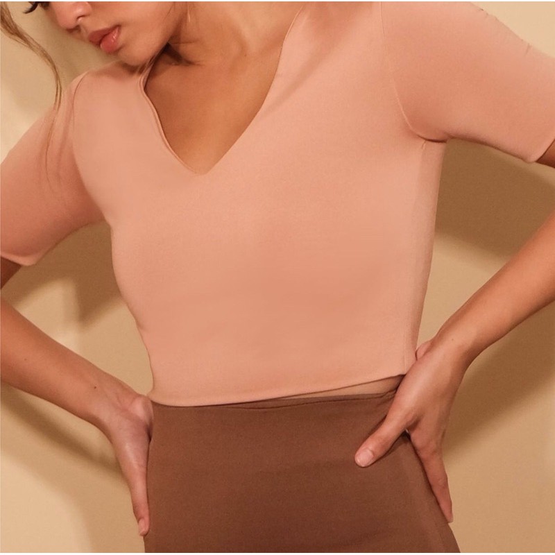 Kurve Official Versatile Top in Kurve
