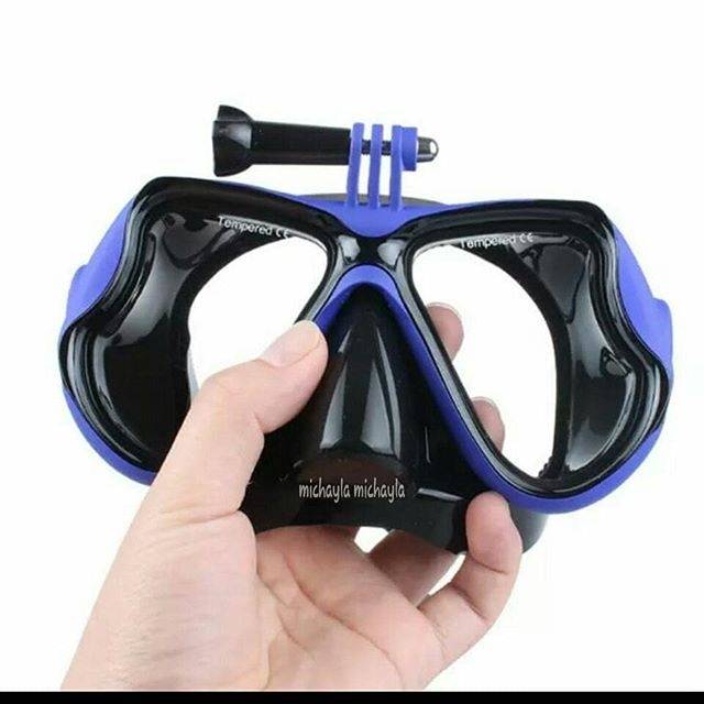 Diving mask minus with action camera mount