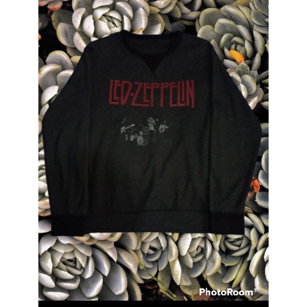 crewnek uniqlo x band led zeppelin