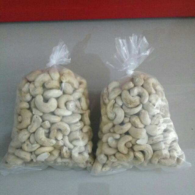 

Kacang mede utuh 250 gram | kacang mete | mede utuh