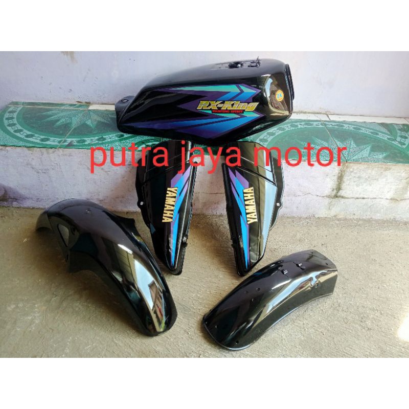 bodi set RX king tahun 2002 warna hitam pnp RX spesial