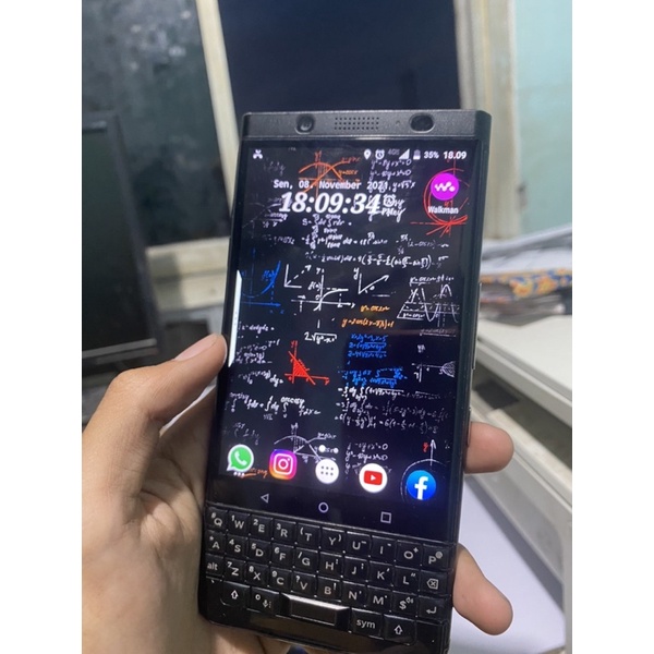 blackberry keyone second like new