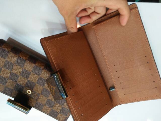 dompet lv 61217