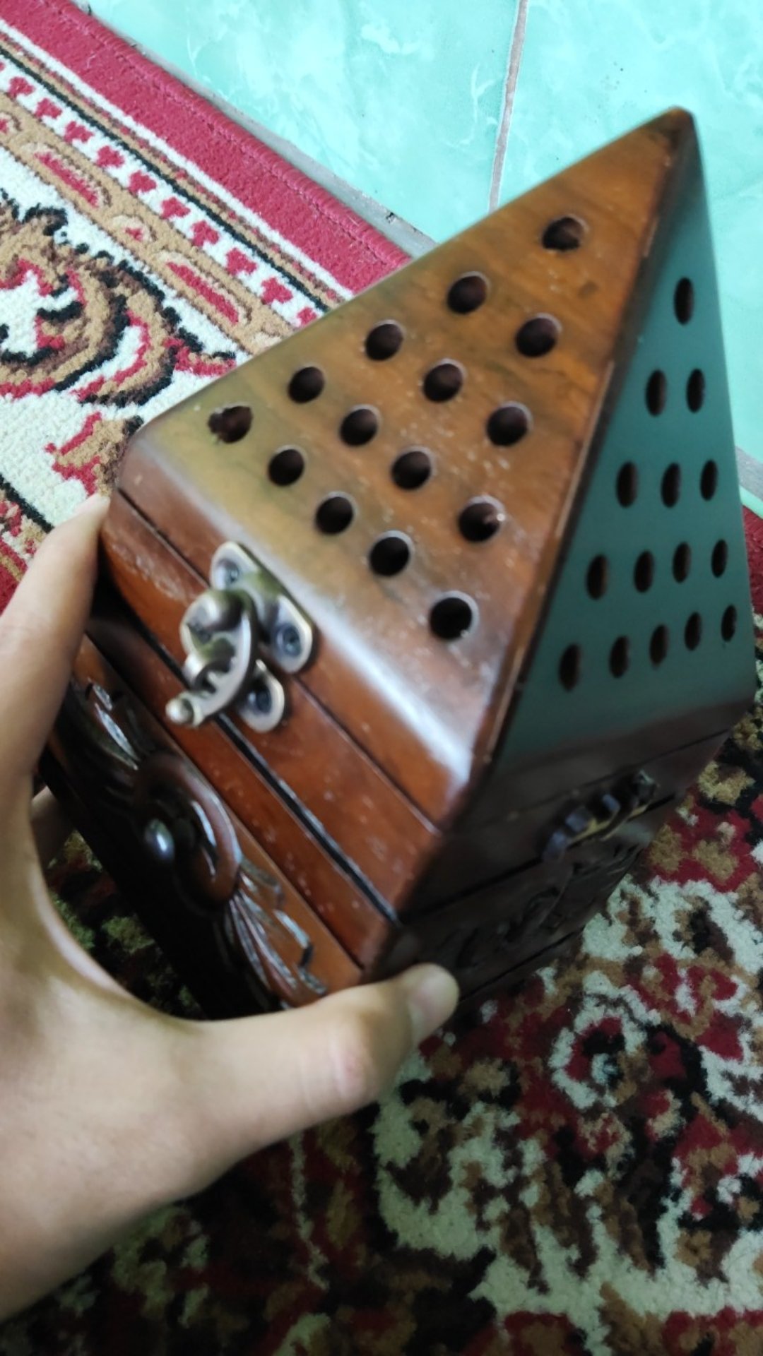 Mabkhara Tempat Bakaran Dupa Bukhoor Kerucut Kayu Jati