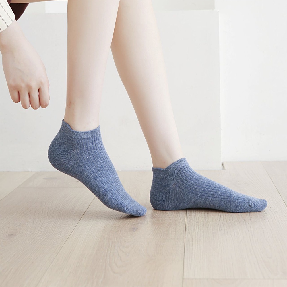 OVERFLOWS.ID  KAOS KAKI WANITA SOLID COLOR WARNA POLOS TEXTURE GARIS PENDEK SEMATA KAKI MURAH