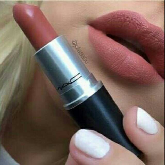 PRELOVED MAC LIPSTICK Satin Finish in Mocha 100% authentic