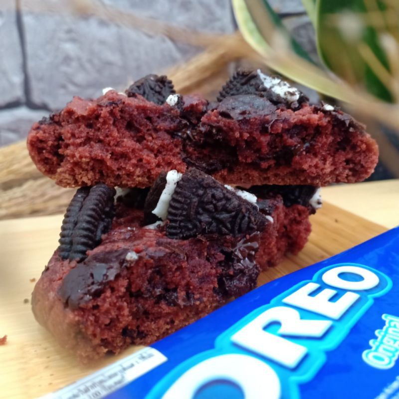 

Soft baked cookies REDVELVET OREO 1pc