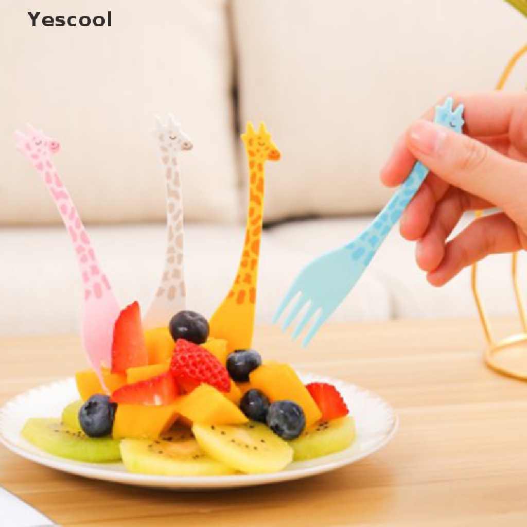 Yescool 12pcs / set Tusuk Gigi Bentuk Jerapah Kartun Untuk Buah / Snack