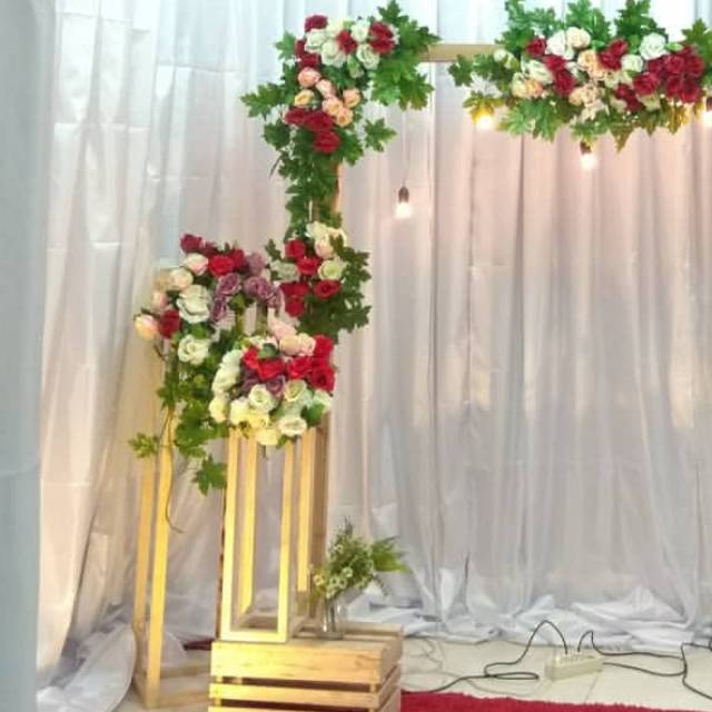 Standing flower photobooth standing flower kayu dekorasi Standing flower photobooth standing flower kayu dekorasi