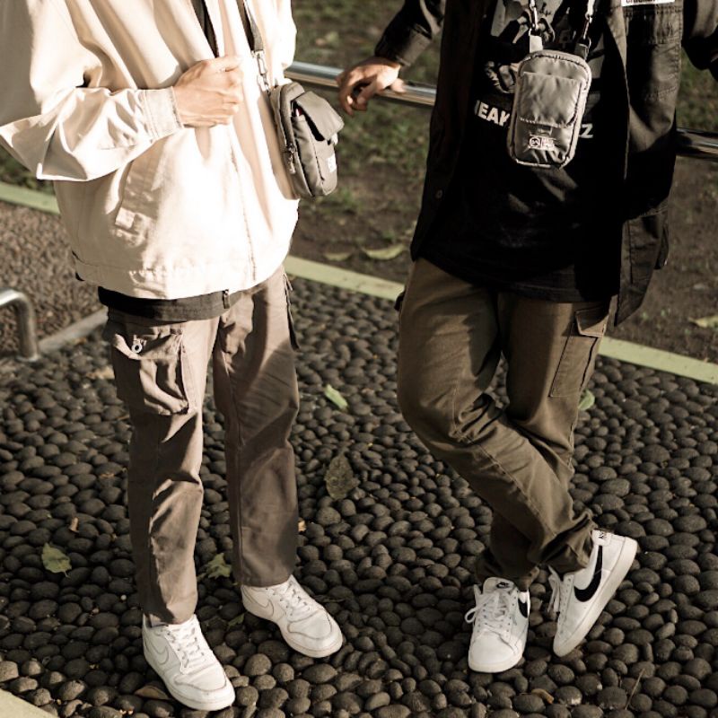 Mmo Sport Tas Selempang Pria Waterproof Hanging Wallet Gantung Leher