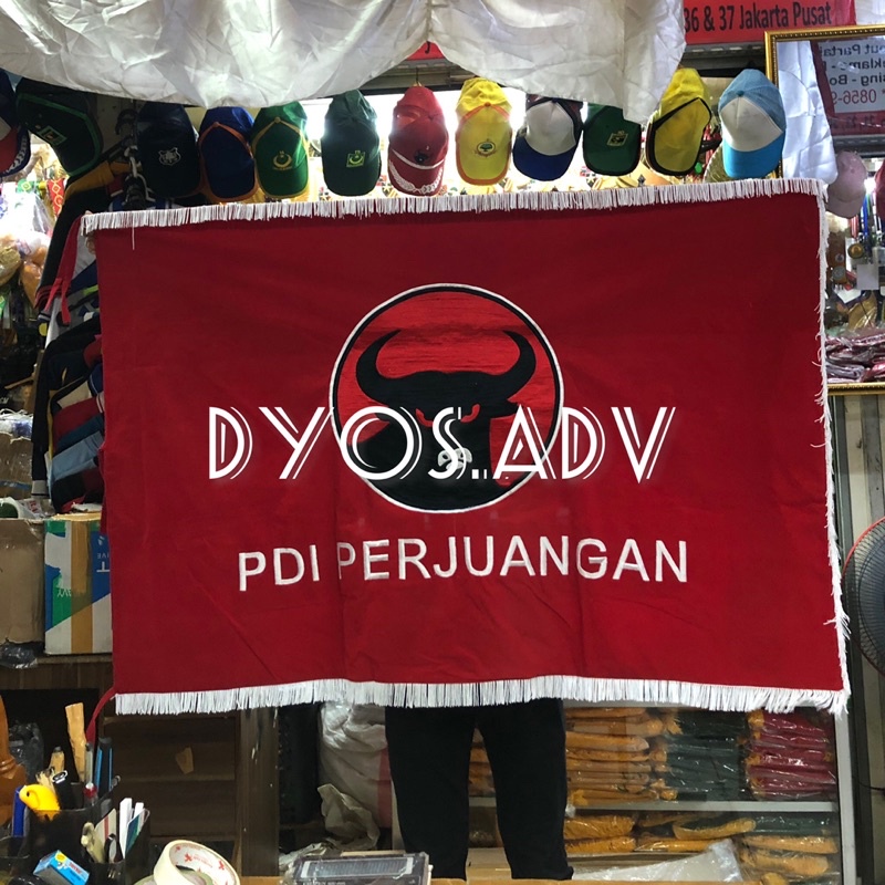 Bendera PDIP pataka bordir