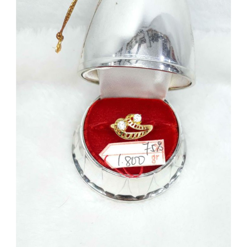 CP1334F317F cincin emas model wave ombak permata putih berat 1.800 no 14 diameter 1.6 kadar 75% 17k