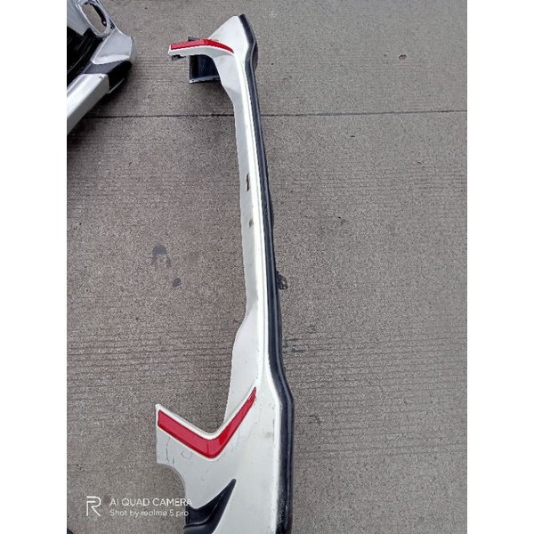 bodikit depan agya 2021