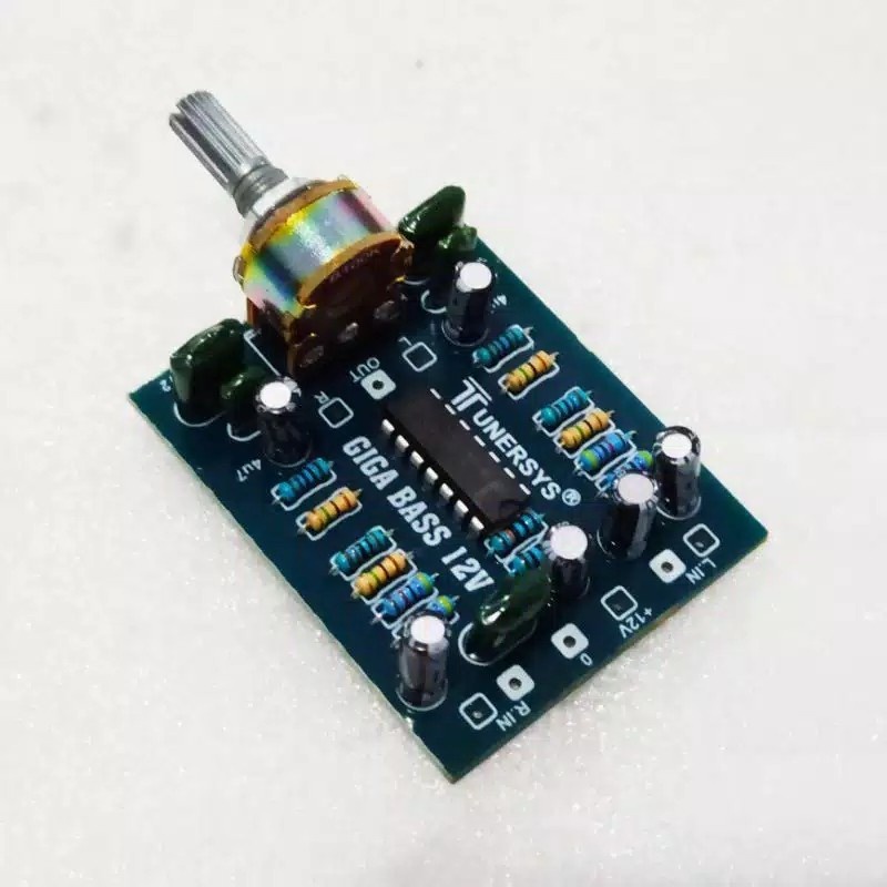 Giga Bass Stereo Setereo 12volt tunersys