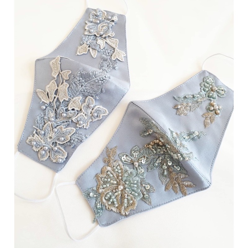 masker kain 3 lapis untuk pesta motif dusty blue