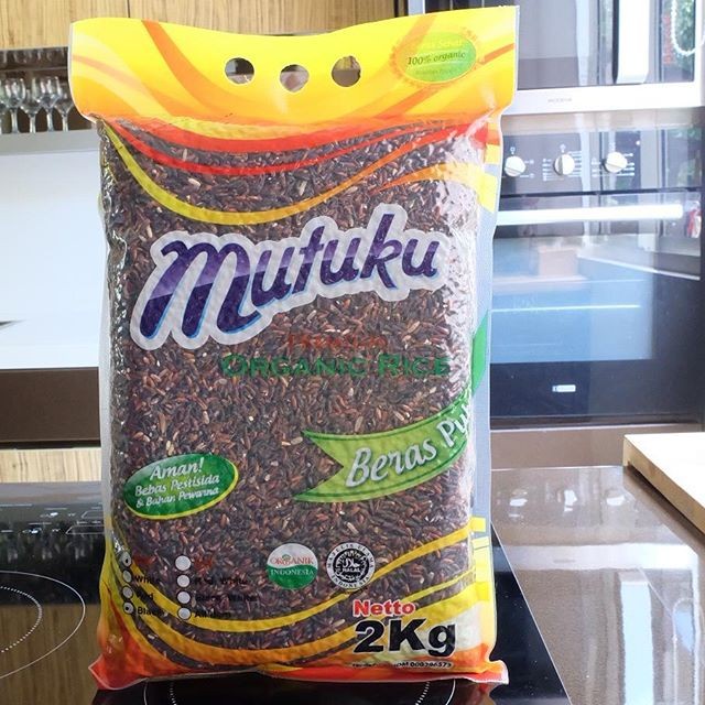 

BERAS HITAM MUTUKU 2kg