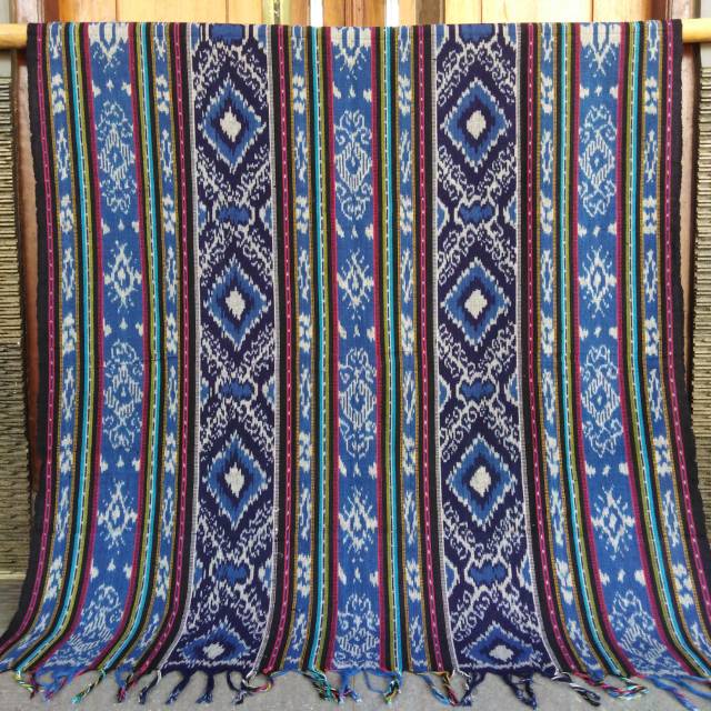 Tenun Ikat Blanket Lombok