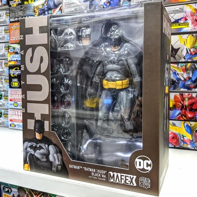 Mafex Batman Hush Black Version