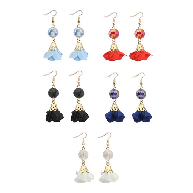 LRC Anting Gantung Fashion Flower&amp;beads Decorated Pure Color Simple Earrings